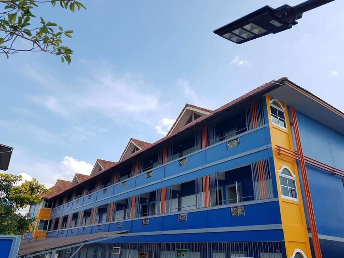 Blue Bed Pattaya Sha Hotell Ban Nong Ket Yai Exteriör bild